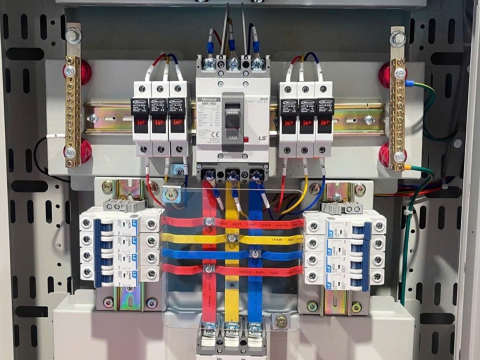 9 LÔ TỦ ĐIỆN DB ( Distribution Board) – THĂNG HOA 