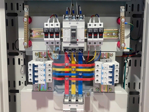 9 LÔ TỦ ĐIỆN DB ( Distribution Board) – THĂNG HOA 