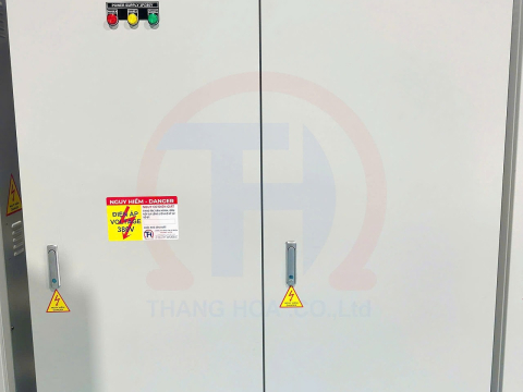 LÔ 18 TỦ ĐIỆN ĐIỀU KHIỂN & PHÂN PHỐI 